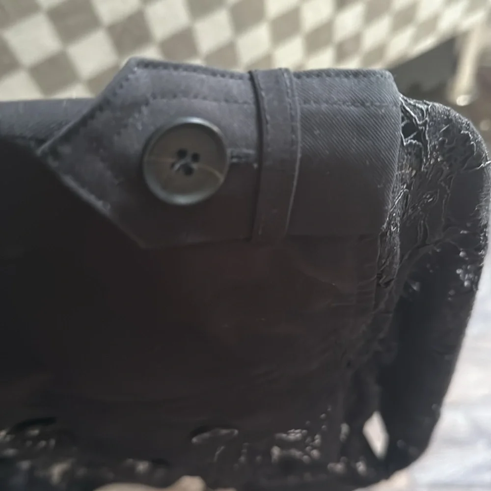 Beautiful black floral sheer jacket button up - Picture 9 of 15